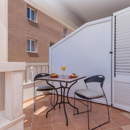 Skiljini Dvori - Studio-Apartman 1 Makarska Buitenkant foto