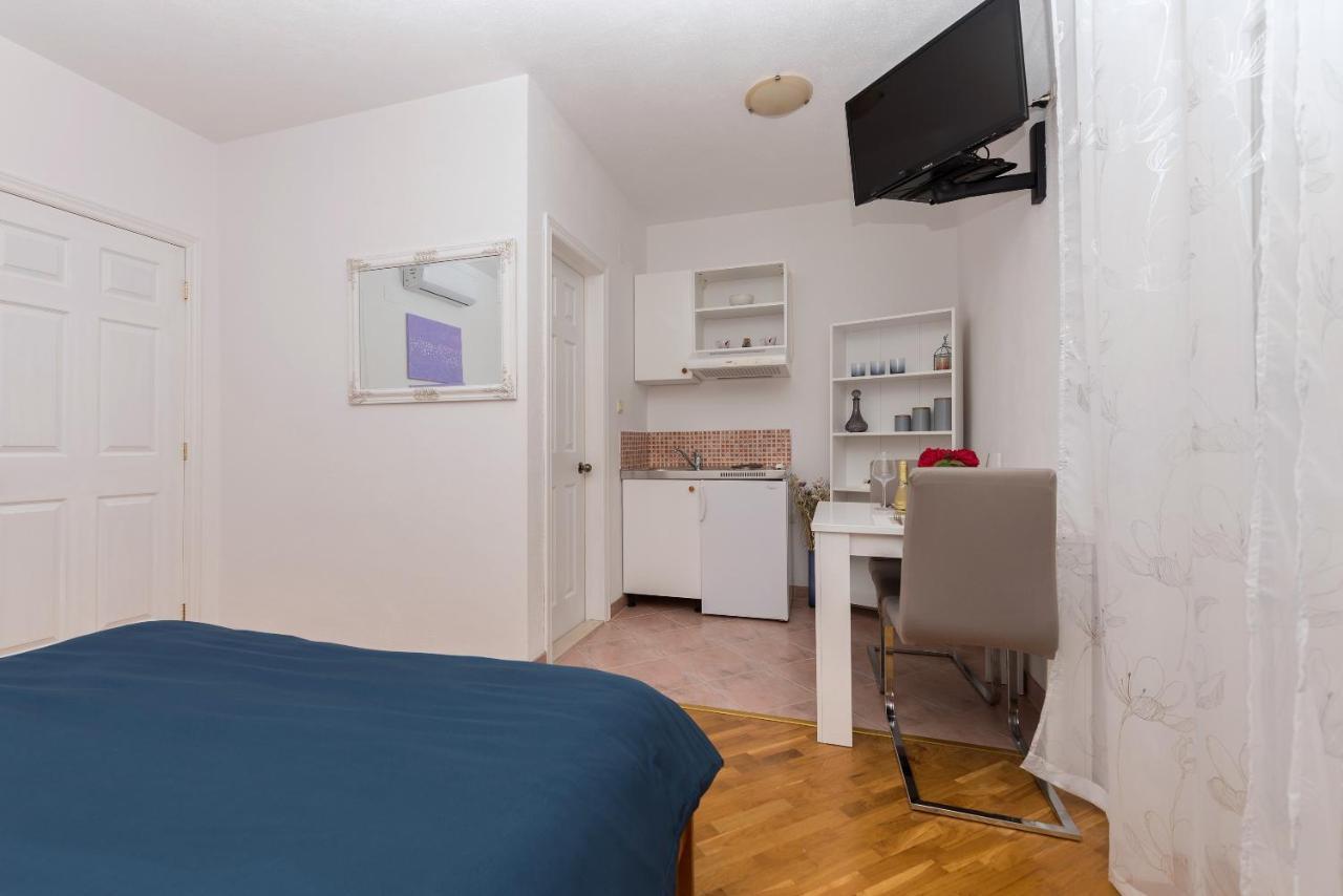 Skiljini Dvori - Studio-Apartman 1 Makarska Buitenkant foto